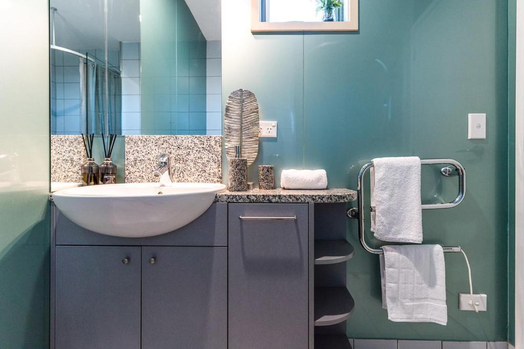 Oneroa Bay Villa Waiheke מראה חיצוני תמונה