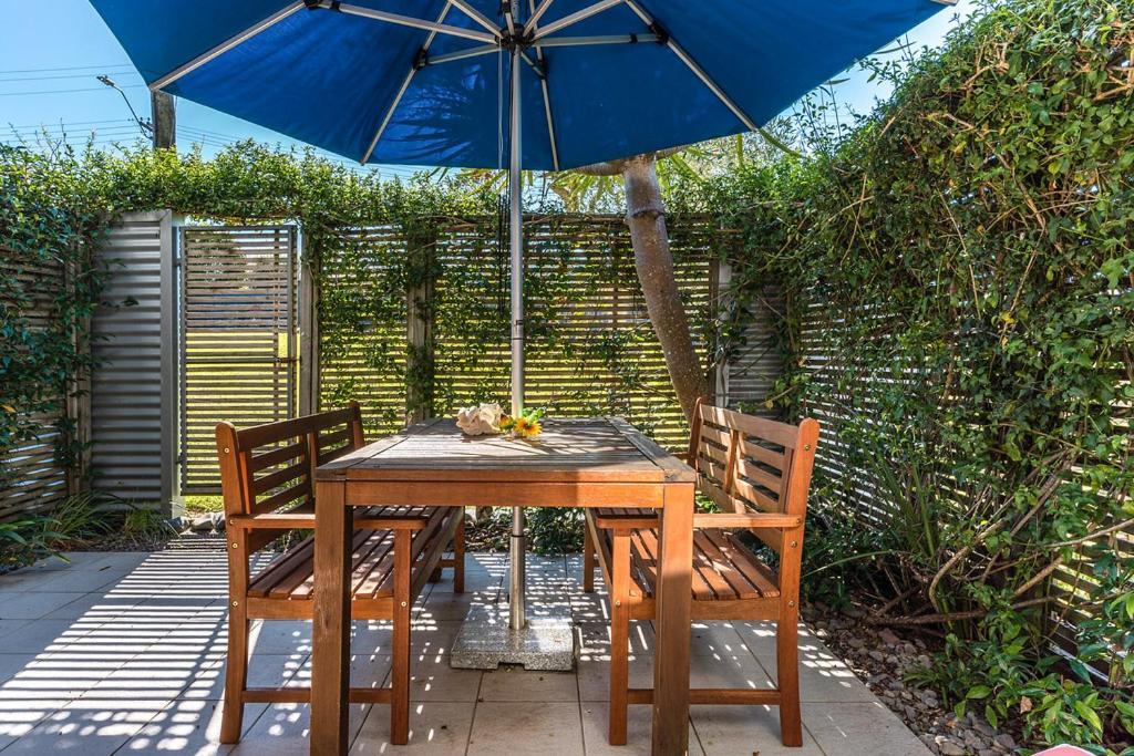 Oneroa Bay Villa Waiheke מראה חיצוני תמונה
